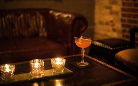 Ambassador Hotel Wichita, Autograph Collection